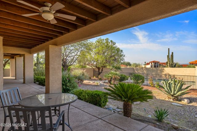 2374 E Calle Los Altos, Tucson, AZ 85718