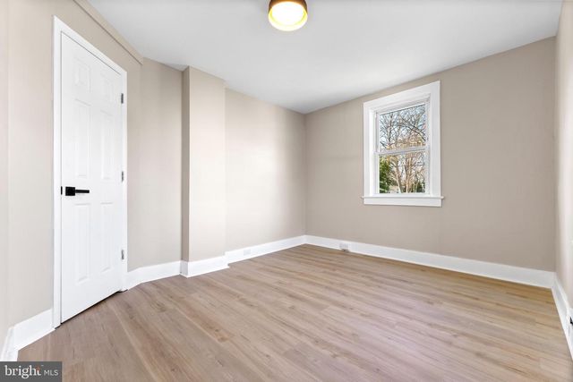 132 W CLINTON ST, Clayton, NJ 08312