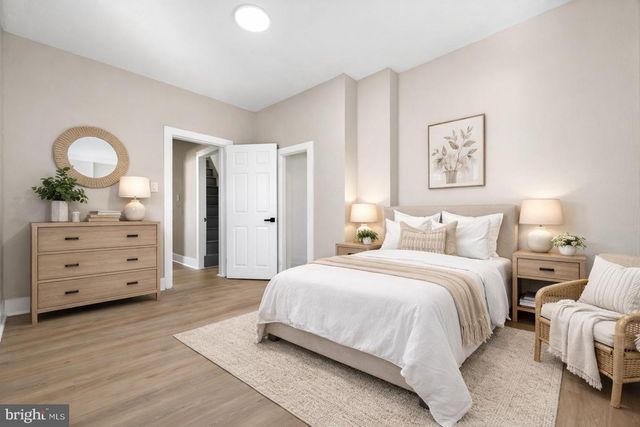 132 W CLINTON ST, Clayton, NJ 08312