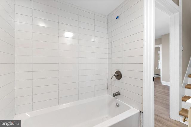 132 W CLINTON ST, Clayton, NJ 08312