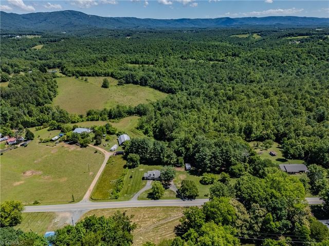 2119 Old Pipers Gap Road, Cana, VA 24317