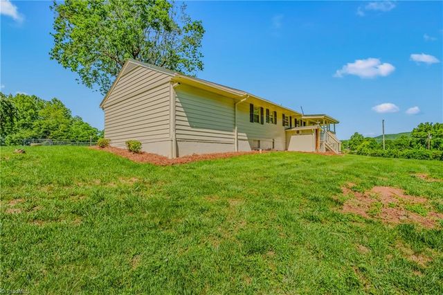 2119 Old Pipers Gap Road, Cana, VA 24317