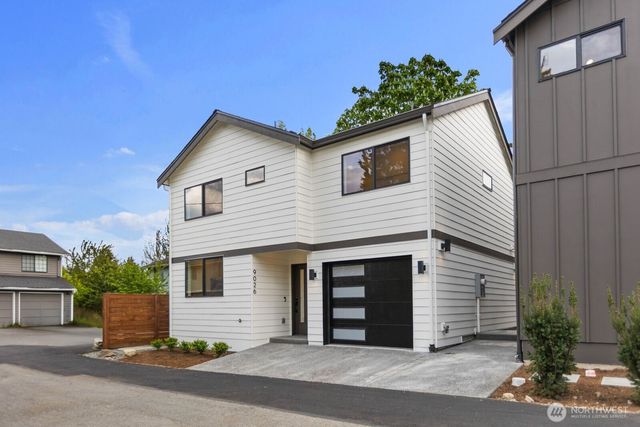 9026 Corliss Avenue N, Seattle, WA 98103