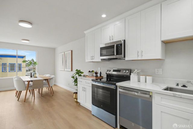 11 East Cavour Street, Daly City, CA 94014