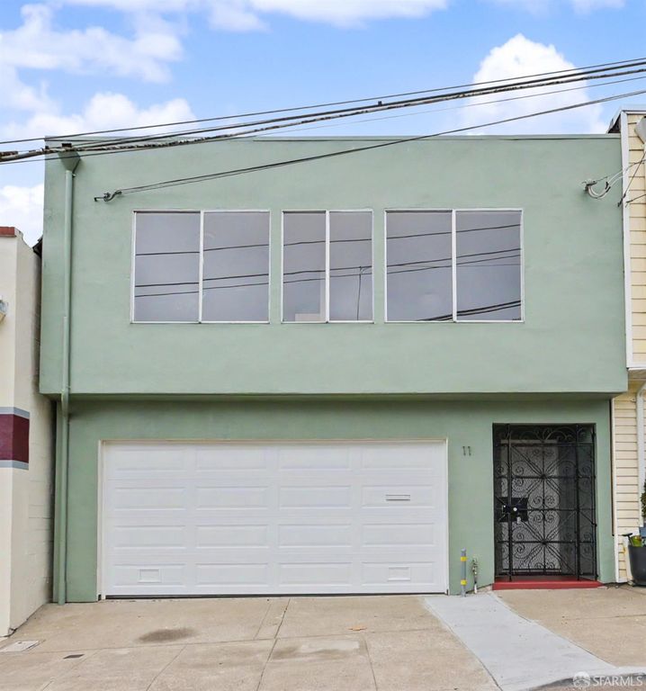 11 East Cavour Street, Daly City, CA 94014