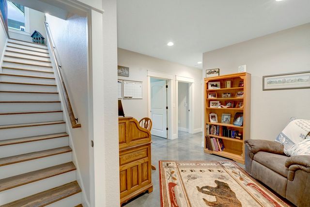 2079 Gallatin Road, Young Harris, GA 30582