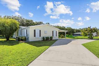 8008 Long Drive, Port St. Lucie, FL 34952