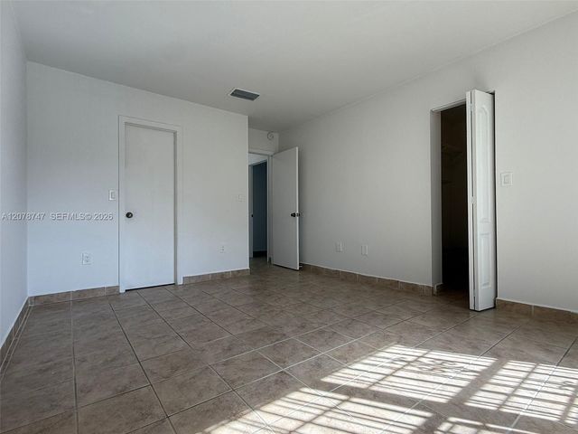 746 NW 105th Place A6, Miami, FL 33172