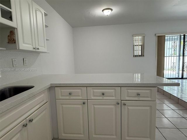 746 NW 105th Place A6, Miami, FL 33172