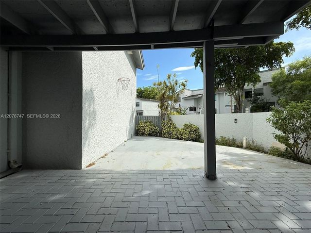 746 NW 105th Place A6, Miami, FL 33172