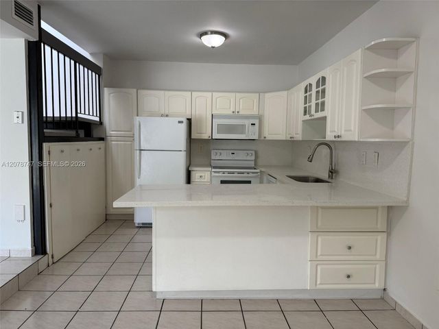 746 NW 105th Place A6, Miami, FL 33172