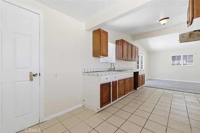2047 W Lingard, Lancaster, CA 93536