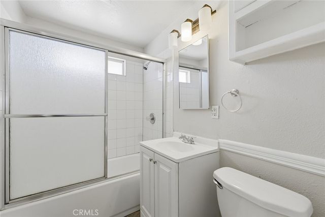 2047 W Lingard, Lancaster, CA 93536