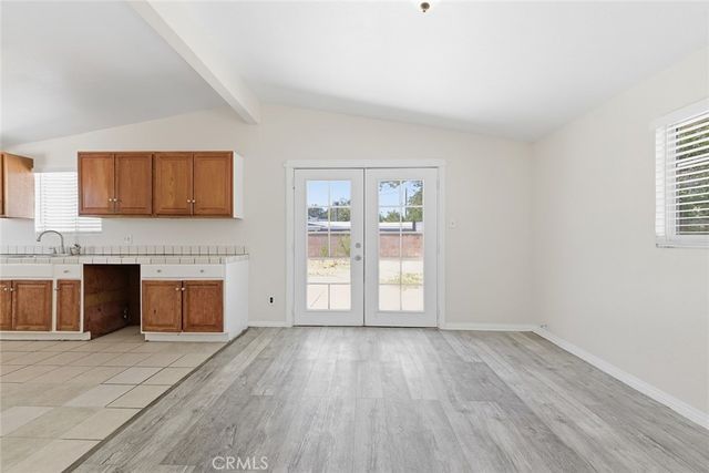 2047 W Lingard, Lancaster, CA 93536