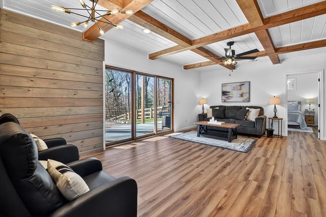 617 Zenith Trl, Ellijay, GA 30540