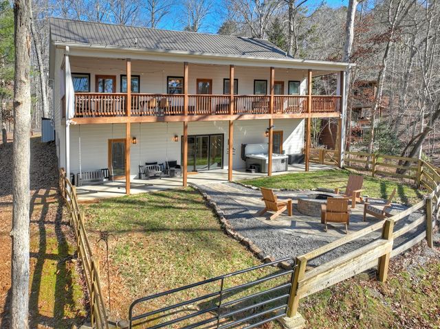 617 Zenith Trl, Ellijay, GA 30540