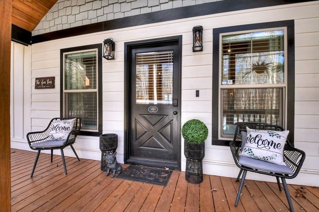 617 Zenith Trl, Ellijay, GA 30540