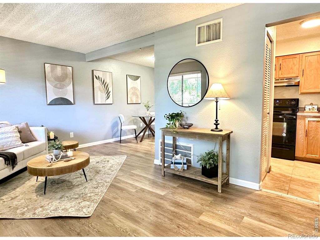 1705 Heatheridge Road 205, Fort Collins, CO 80526