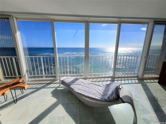 2801 Coconut Avenue 6B, Honolulu, HI 96815