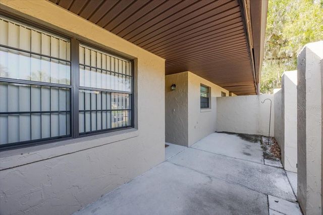 2284 SE FIRESTONE PLACE, Winter Haven, FL 33884