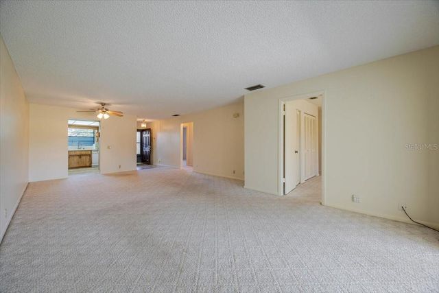 2284 SE FIRESTONE PLACE, Winter Haven, FL 33884