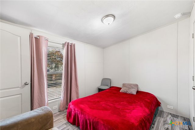 23307 Hickory Shadow, Elmendorf, TX 78112