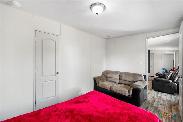 23307 Hickory Shadow, Elmendorf, TX 78112