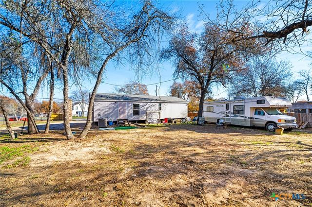 23307 Hickory Shadow, Elmendorf, TX 78112