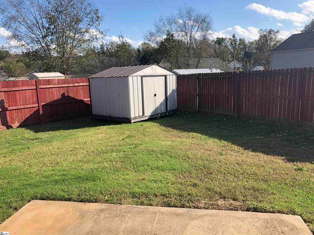 520 Lois Way, Boiling Springs, SC 29316