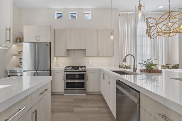 7608 WHITEBRIDGE GLEN, University Park, FL 34201