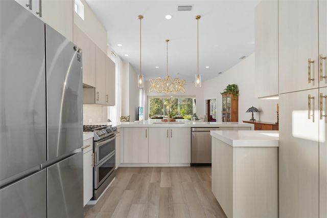 7608 WHITEBRIDGE GLEN, University Park, FL 34201