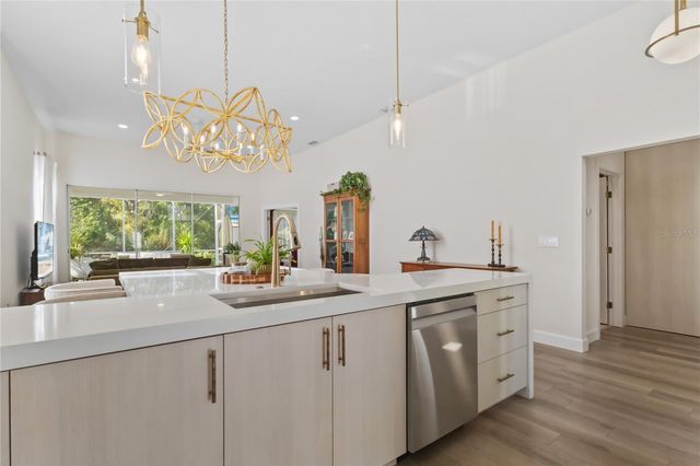 7608 WHITEBRIDGE GLEN, University Park, FL 34201