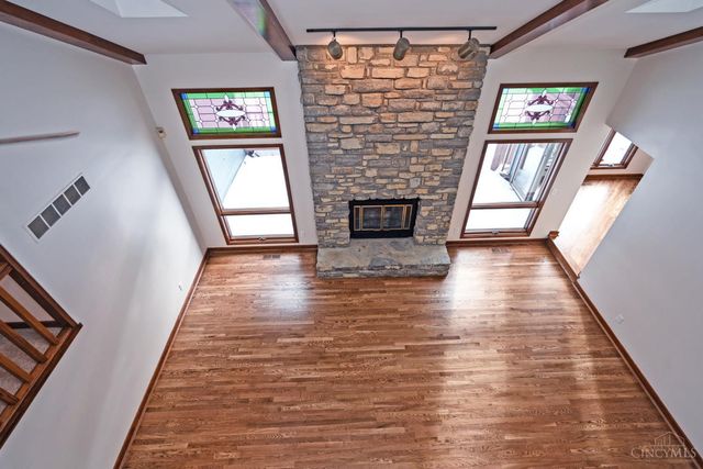 112 Bentwood Court, Blue Ash, OH 45241