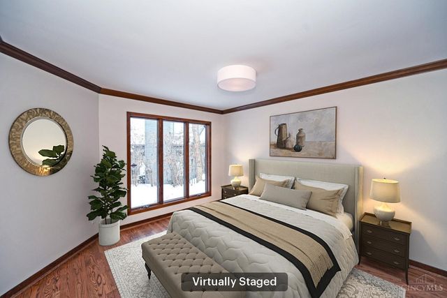 112 Bentwood Court, Blue Ash, OH 45241