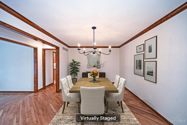 112 Bentwood Court, Blue Ash, OH 45241