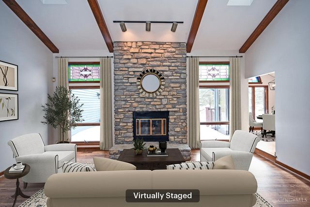 112 Bentwood Court, Blue Ash, OH 45241