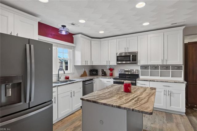 123 Deborah DR, Suffolk, VA 23434