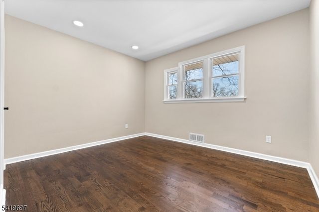 1163 Woodland Ave, Plainfield City, NJ 07060