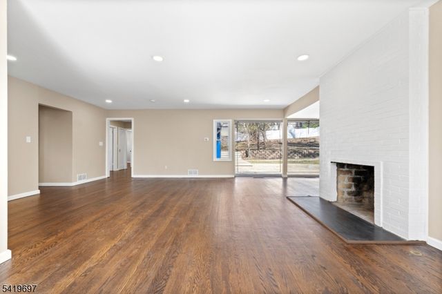 1163 Woodland Ave, Plainfield City, NJ 07060