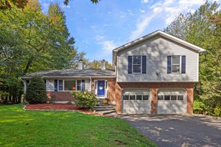 256B Great Plain Road, Danbury, CT 06811