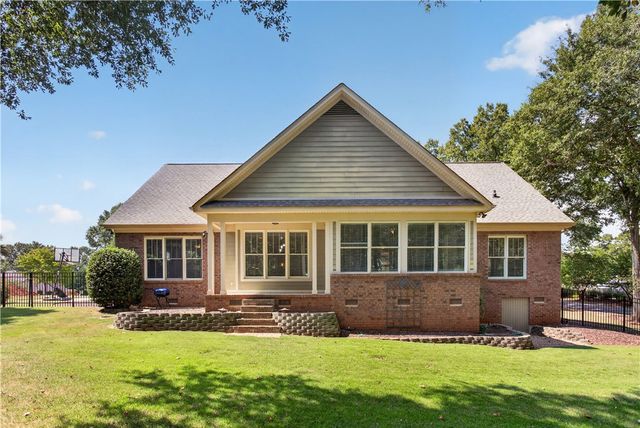 101 Welborn Oaks Way, Anderson, SC 29621