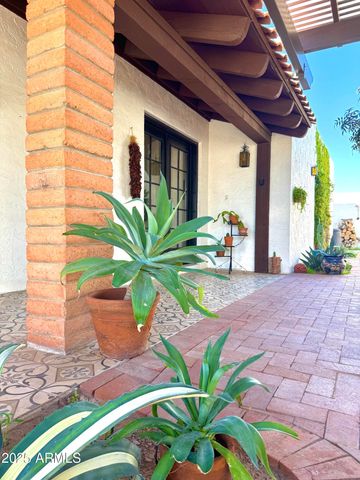 2022 E BISHOP Drive, Tempe, AZ 85282