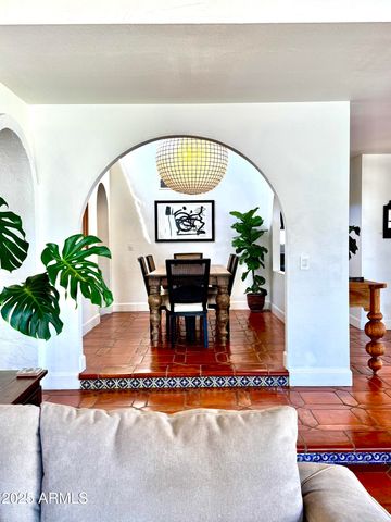 2022 E BISHOP Drive, Tempe, AZ 85282