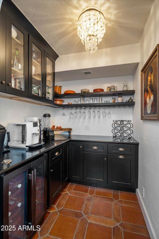 2022 E BISHOP Drive, Tempe, AZ 85282