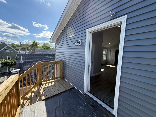 126 Cross St 3, Lawrence, MA 01841