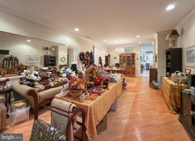 3 CARRIAGE STOP DR, Berlin, NJ 08009