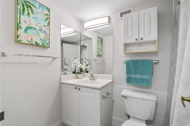 2501 S Ocean Dr 1527, Hollywood, FL 33019