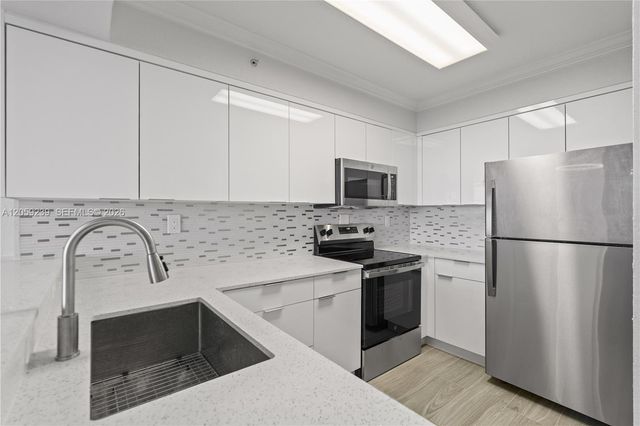 2501 S Ocean Dr 1527, Hollywood, FL 33019