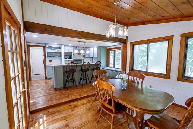 51 Baxter Road, Hollis, NH 03049