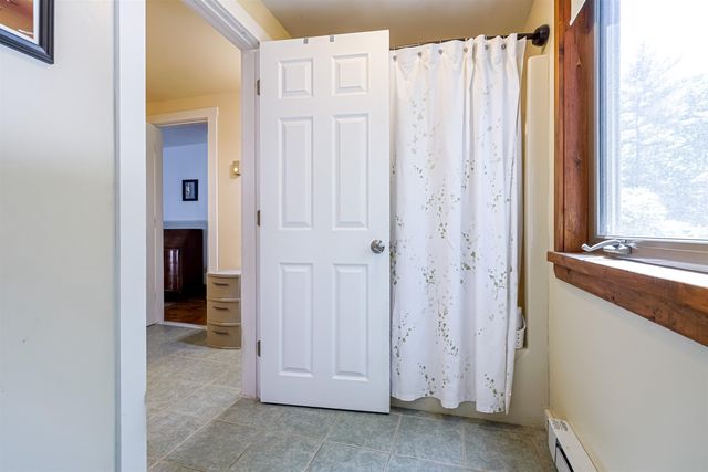 51 Baxter Road, Hollis, NH 03049